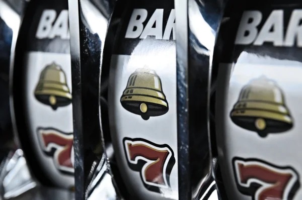 6 pagoda slot Feature round conditions